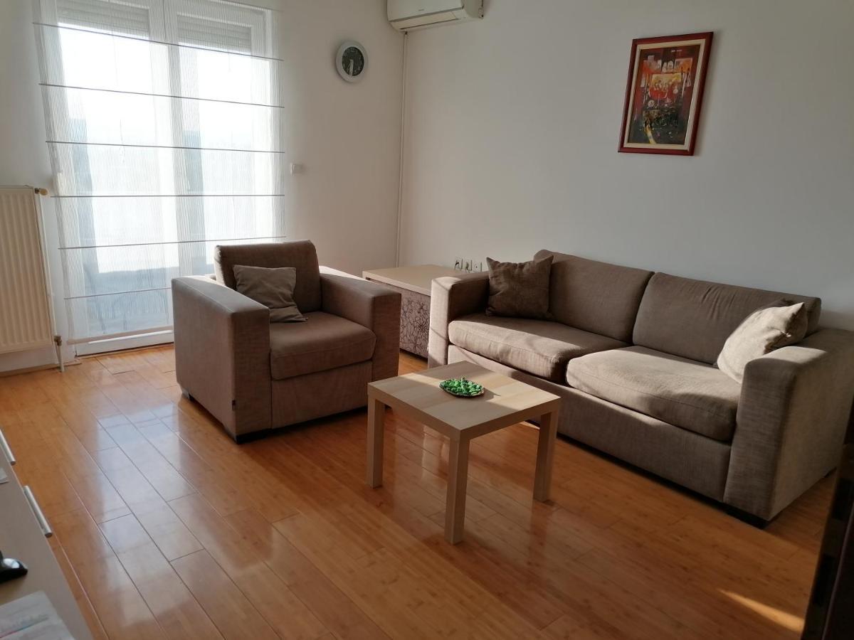 Apartman Breza ครูเชวัซ ภายนอก รูปภาพ