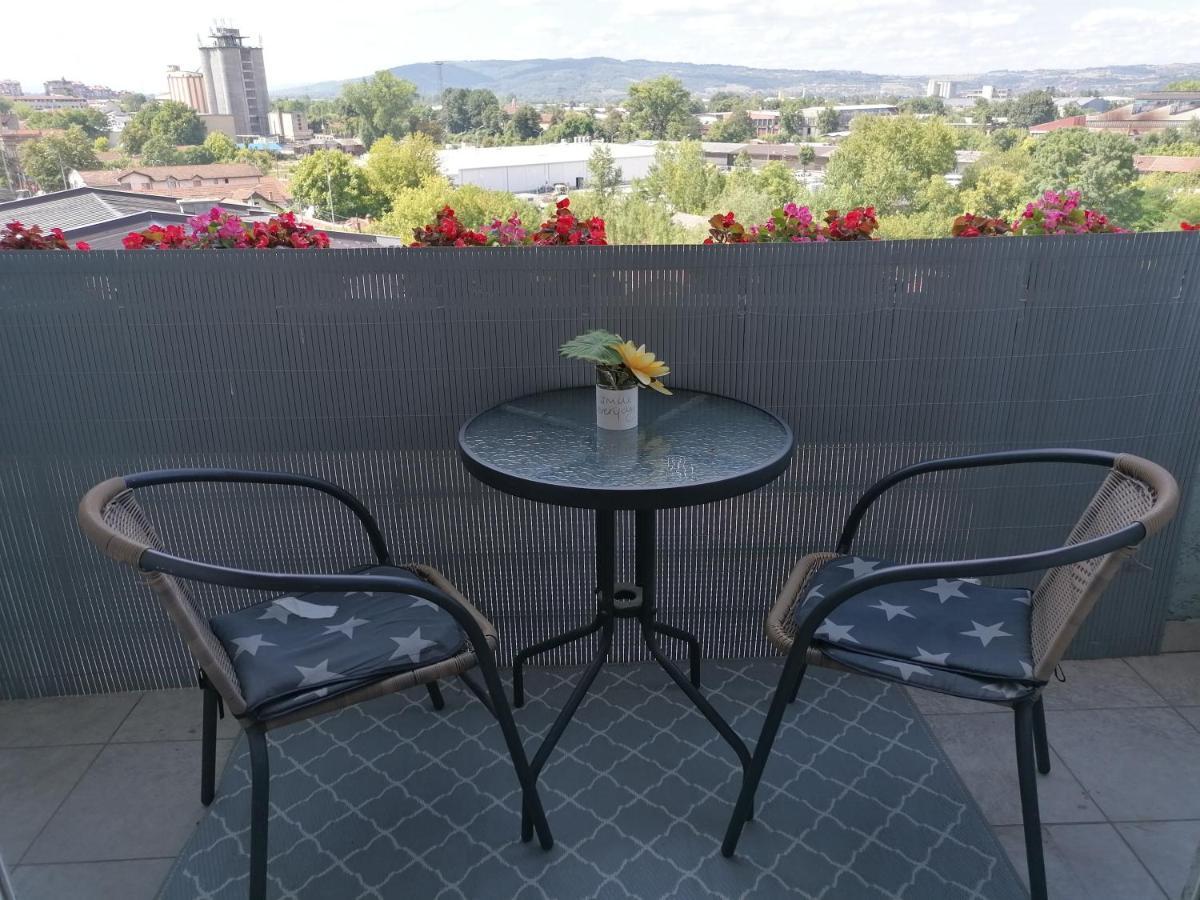 Apartman Breza ครูเชวัซ ภายนอก รูปภาพ